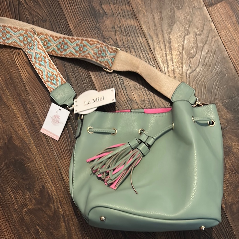 Green Bucket Bag with Pink Accents NWT Includes Cosmetic Bag!